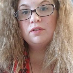 One robe, no strings or buttons.